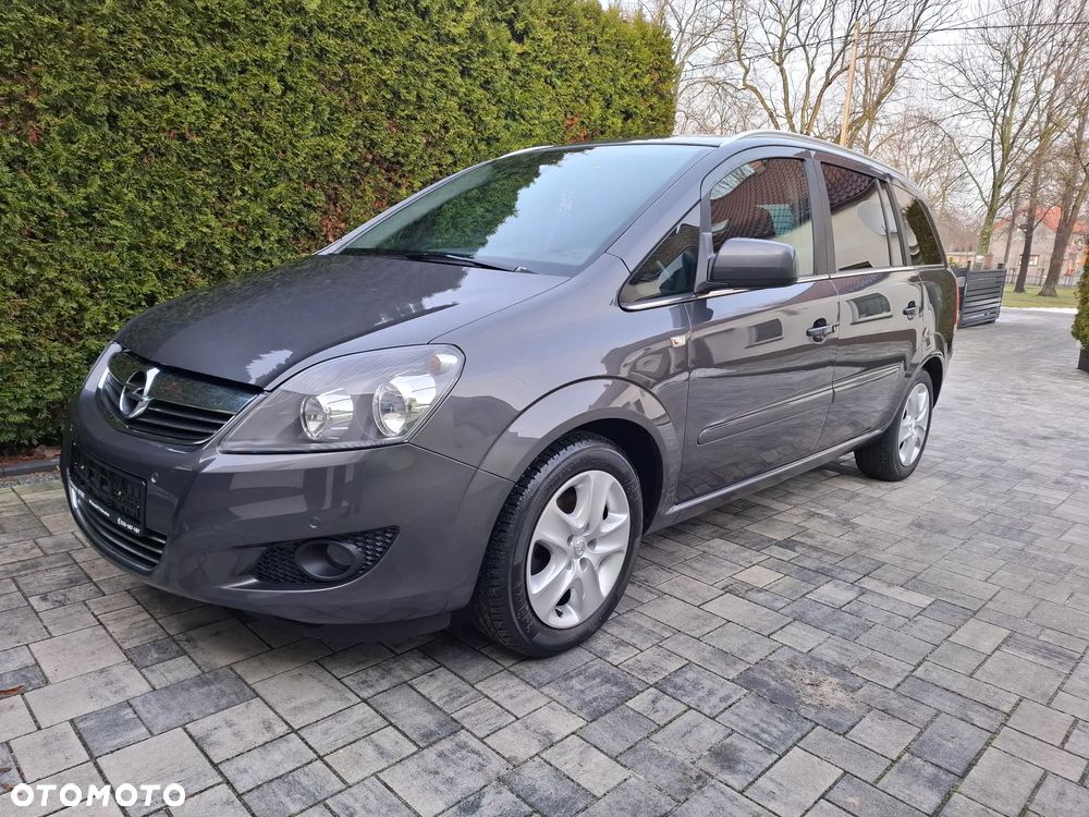 Opel Zafira 1.8 Innovation 110 Jahre - 3