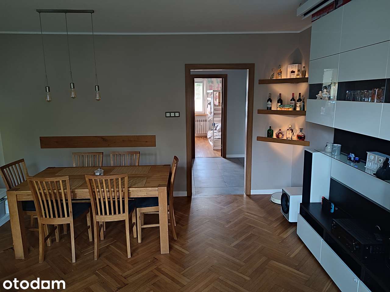 Wyjątkowe mieszkanie Os .Sobieskiego ,wykończone do zamieszkania