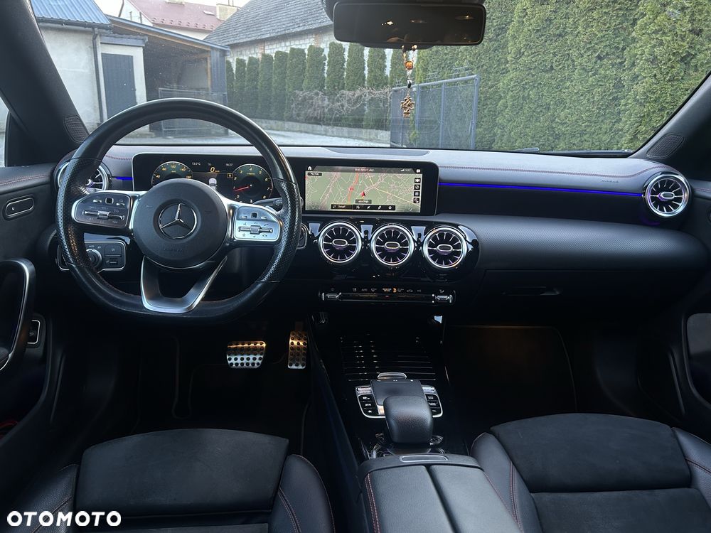 Mercedes-Benz CLA - 7