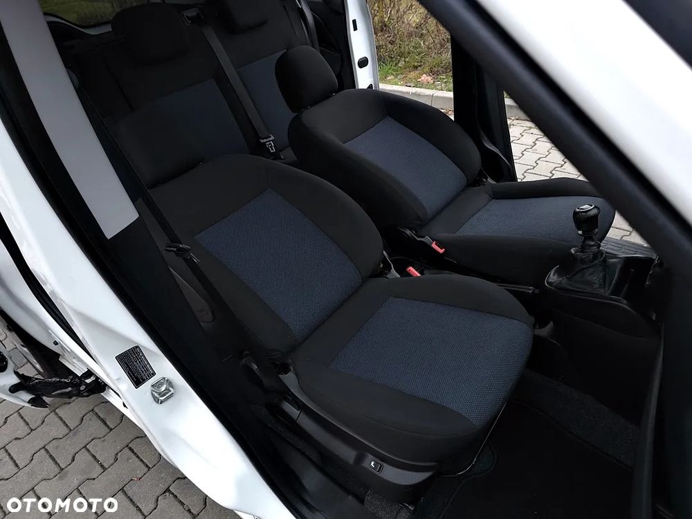 Fiat Doblo 1.4 Active - 39