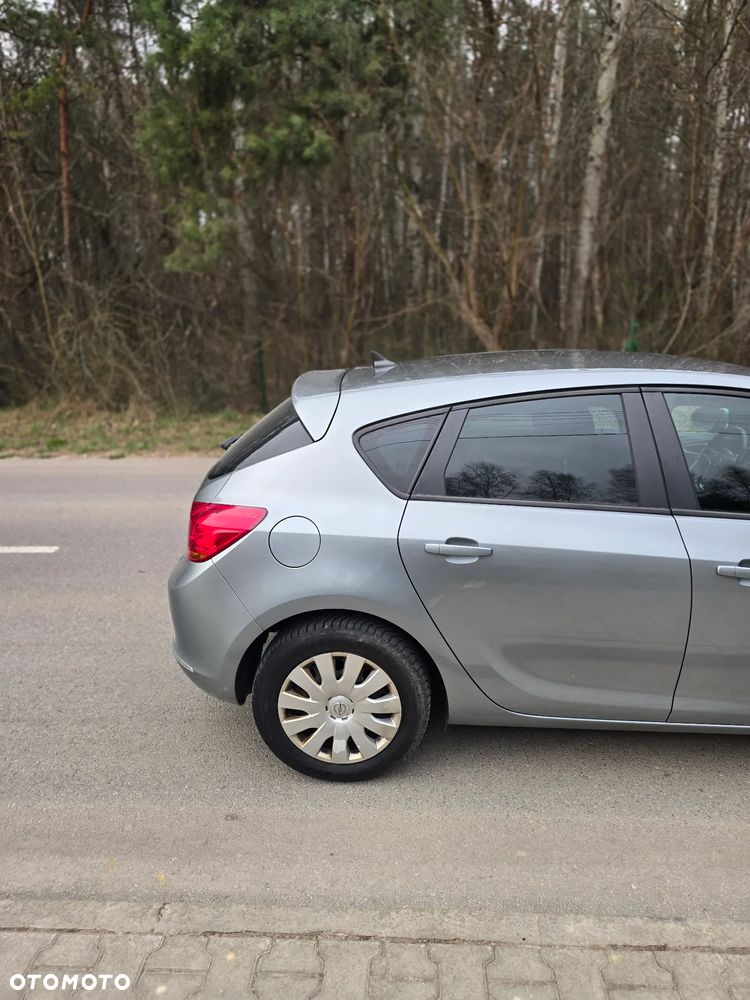 Opel Astra 1.4 Turbo Color Edition - 13