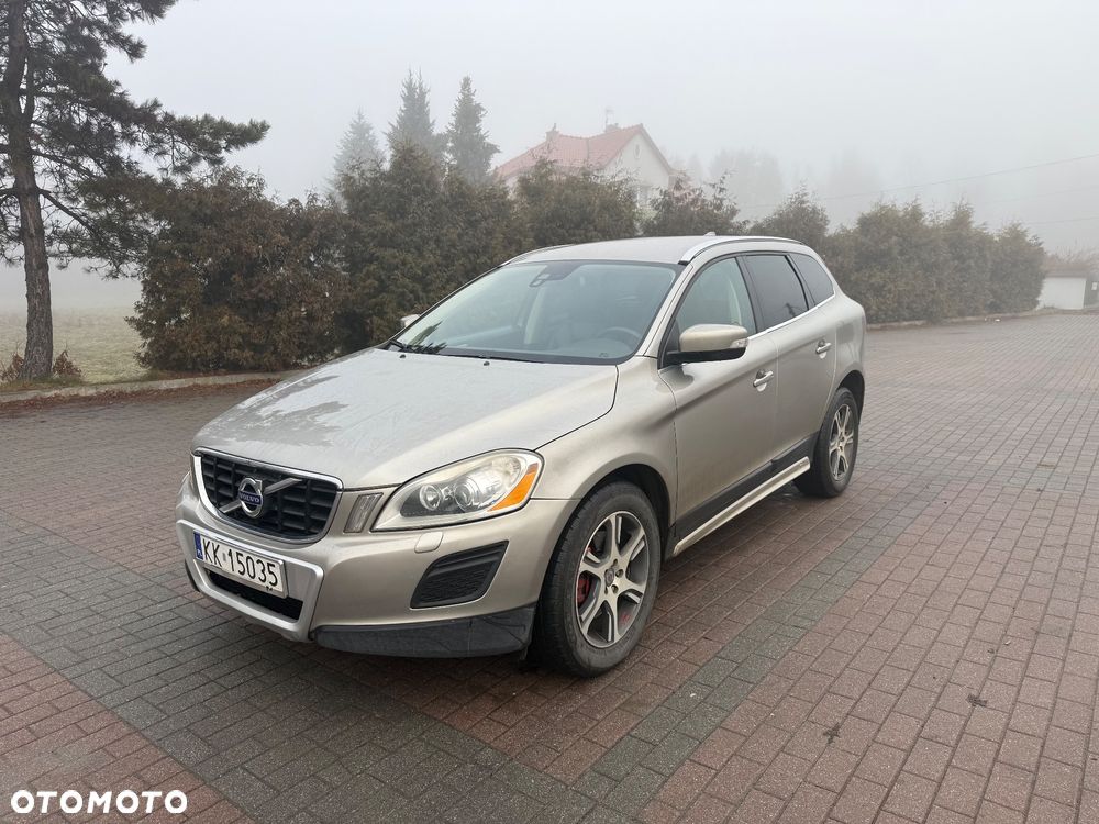 Volvo XC 60 D5 AWD Momentum - 1