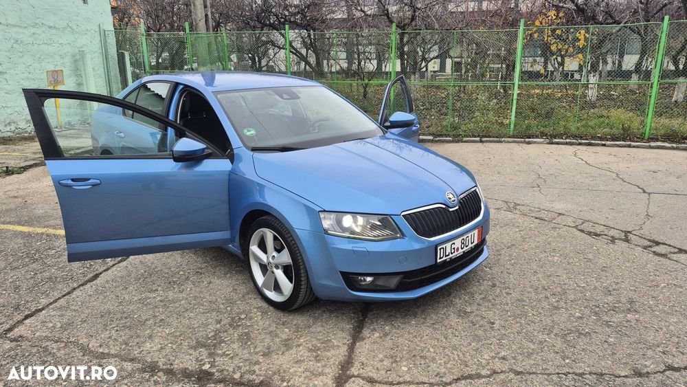 Skoda Octavia 2.0 TDI Green tec DSG Elegance - 12