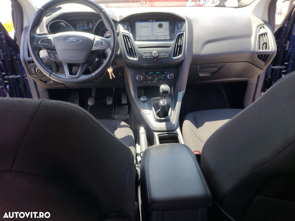 Ford Focus 1.0 EcoBoost Trend Edition - 5