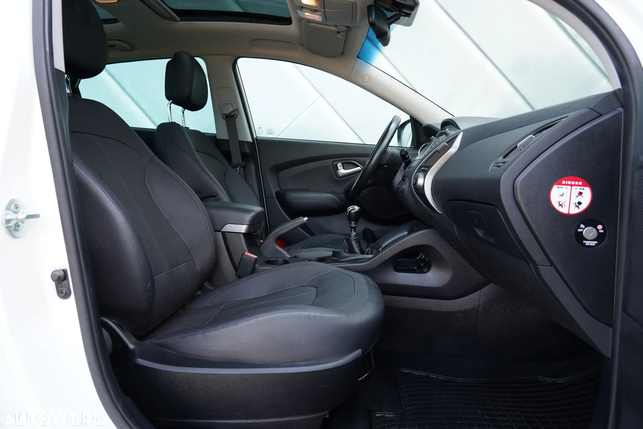 Hyundai ix35 2.0 CRDI 4WD Premium - 14