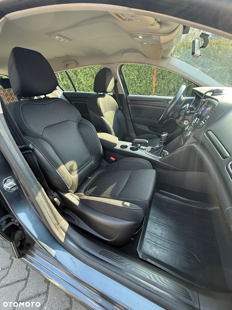 Renault Megane 1.6 SCe Business - 6