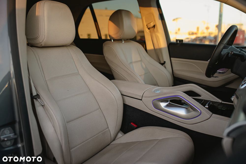 Mercedes-Benz GLE - 30