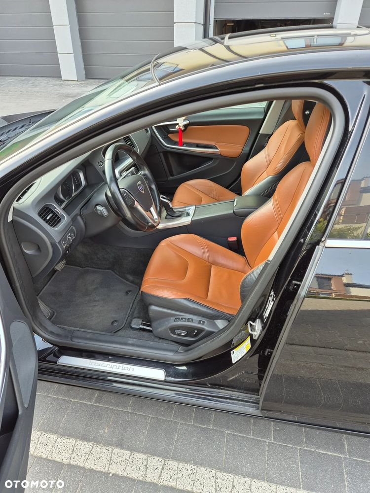 Volvo S60 T5 Drive-E R-Design Momentum - 17