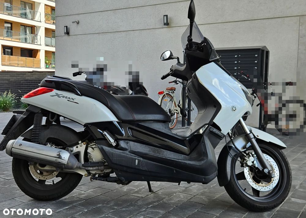 Yamaha X-max