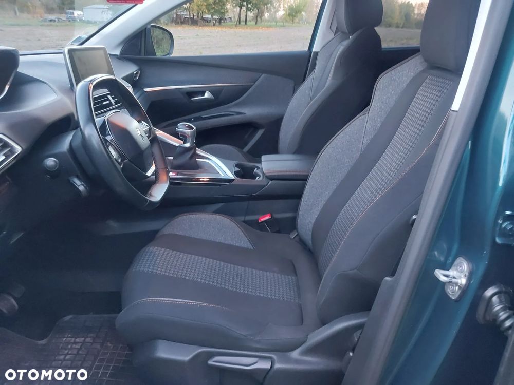 Peugeot 5008 BlueHDi 130 Active - 12