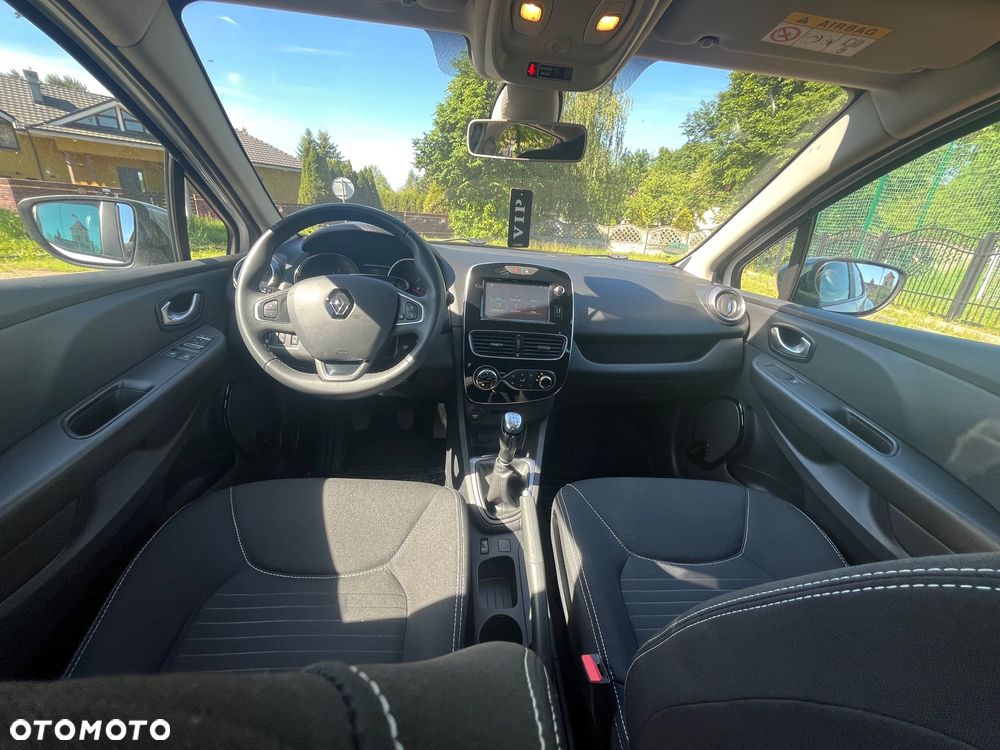 Renault Clio - 16