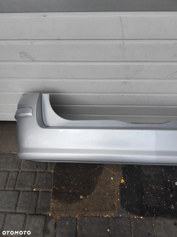 Zderzak Tył Opel Astra H Kombi Kod Lakieru Z157 - 3