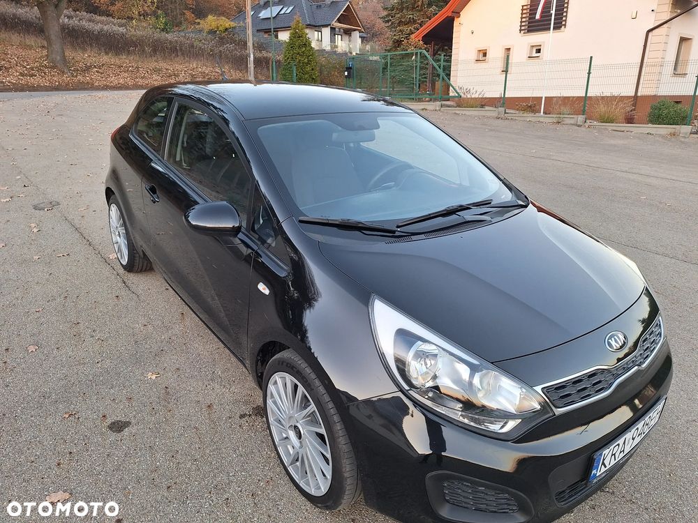 Kia Rio - 2