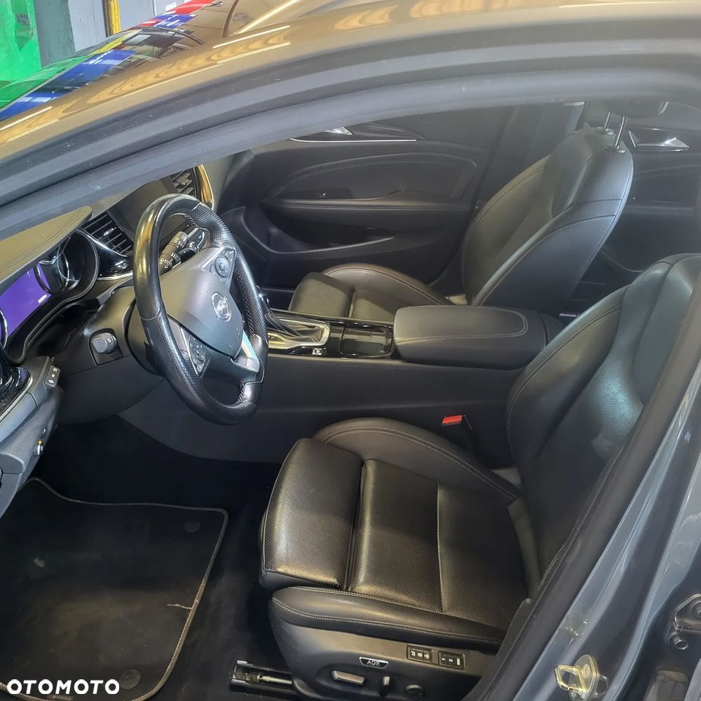 Opel Insignia 2.0 CDTI Exclusive S&S - 8