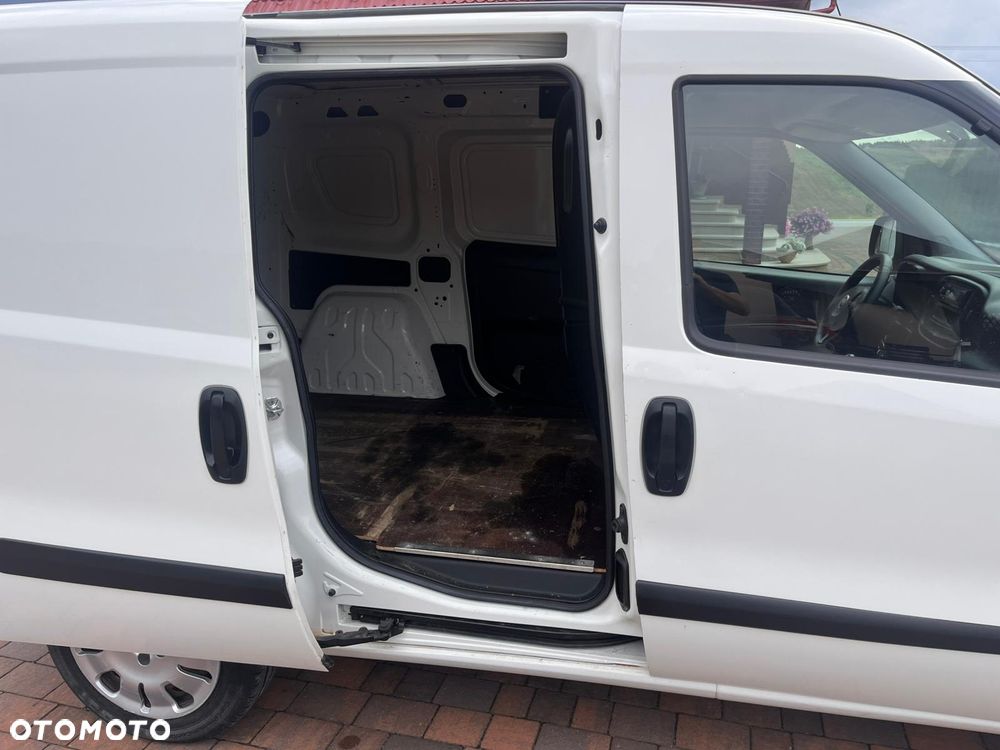 Fiat Doblo - 11