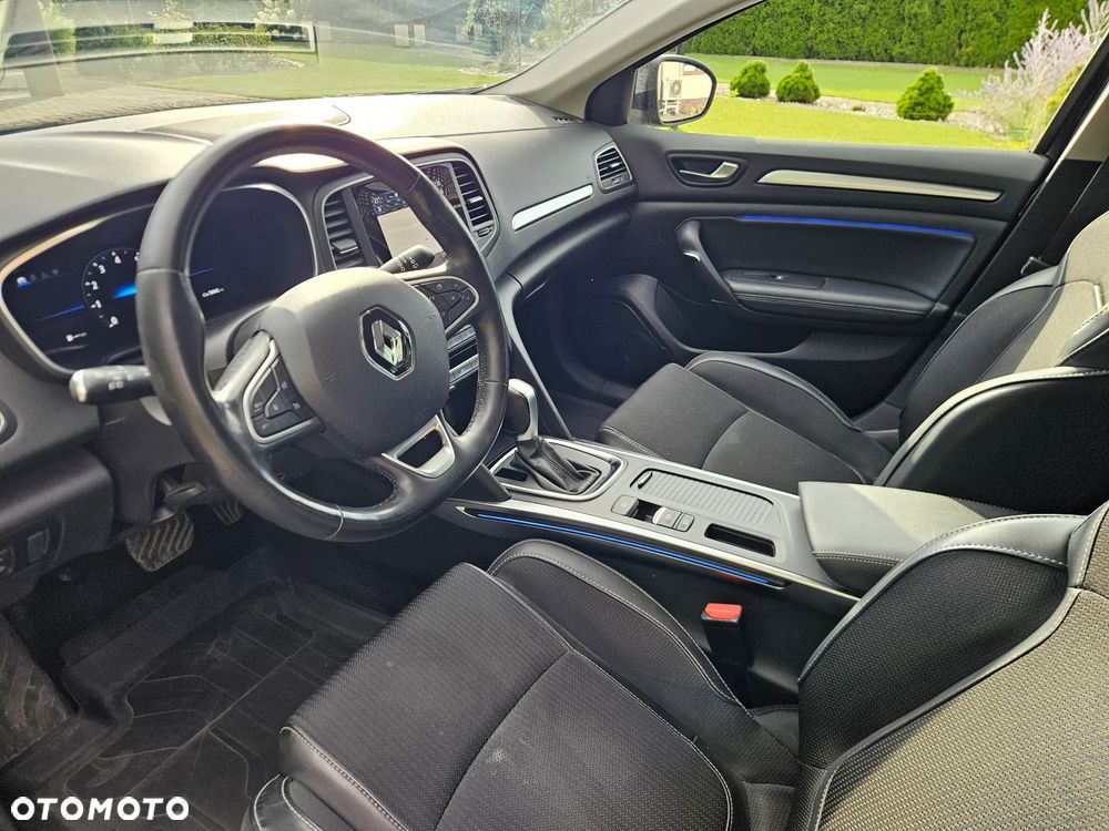 Renault Megane 1.3 TCe FAP Techno EDC - 8