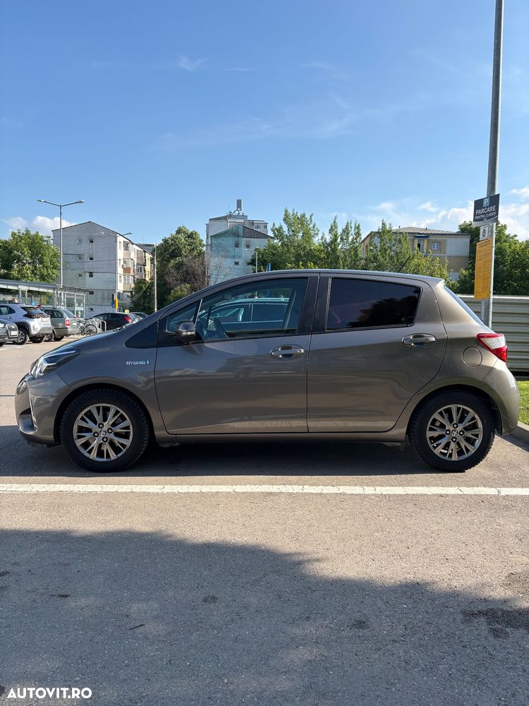 Toyota Yaris 1.5 VVT-i HSD Active - 7