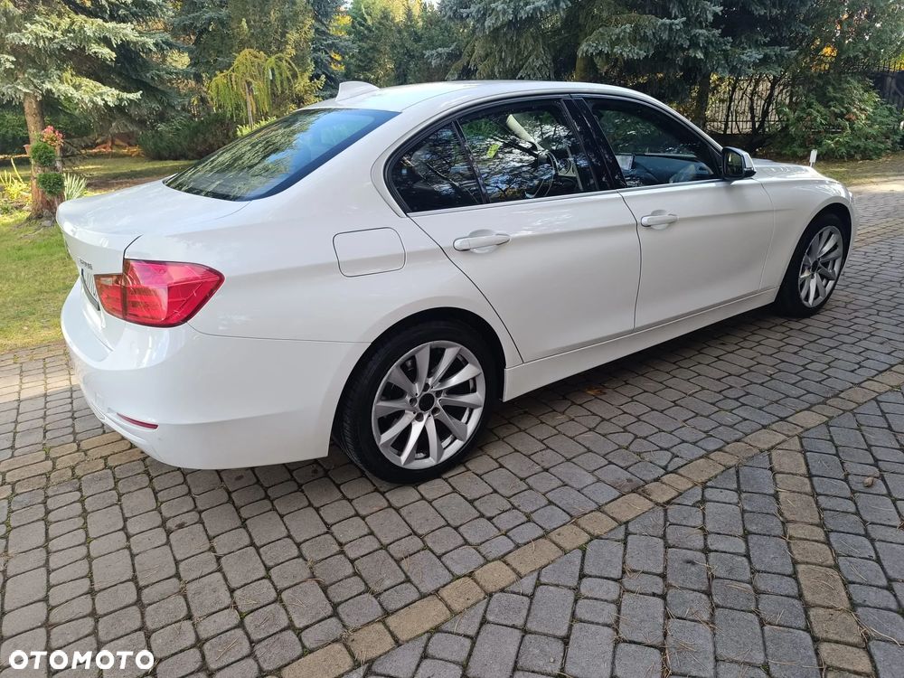 BMW Seria 3 2014 photo 3