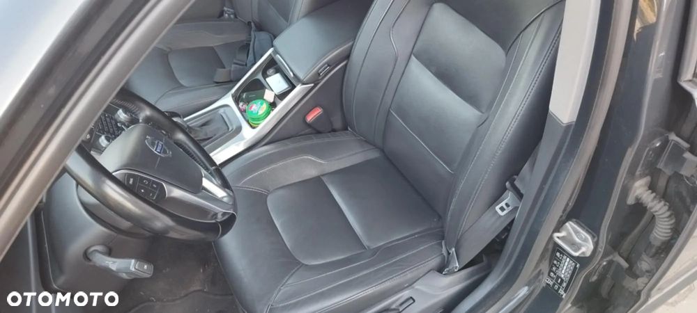 Volvo V70 D3 Geartronic Momentum - 11