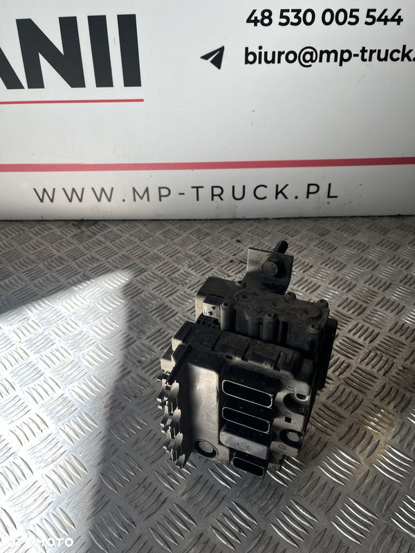 Sterownik moduł poduszek Scania super