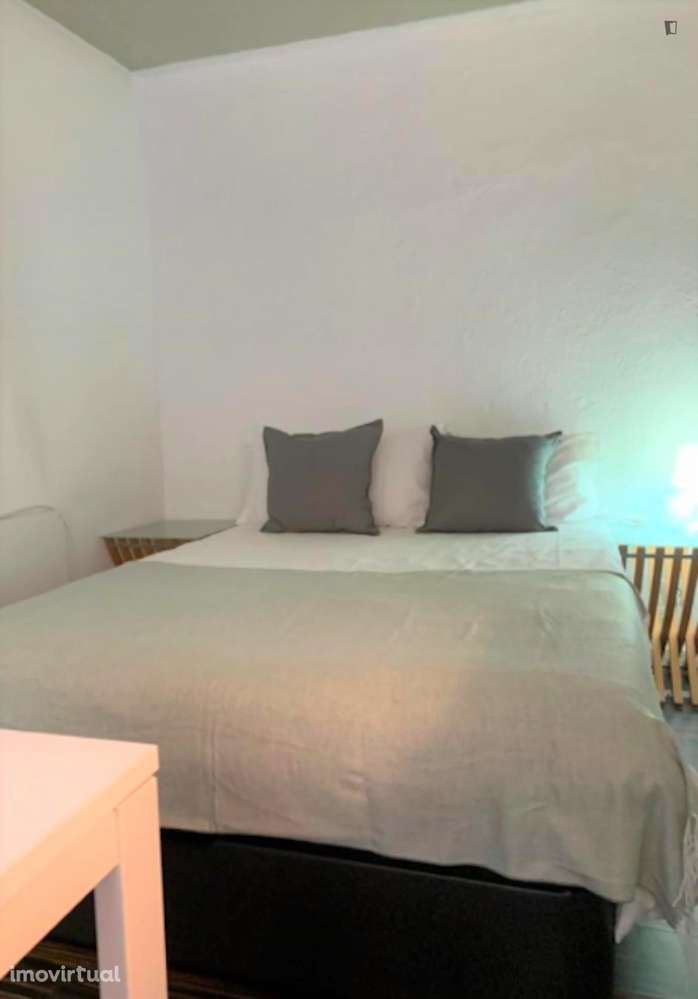 Estúdio - localizado em São Bento Lisbon - Grande imagem: 4/12