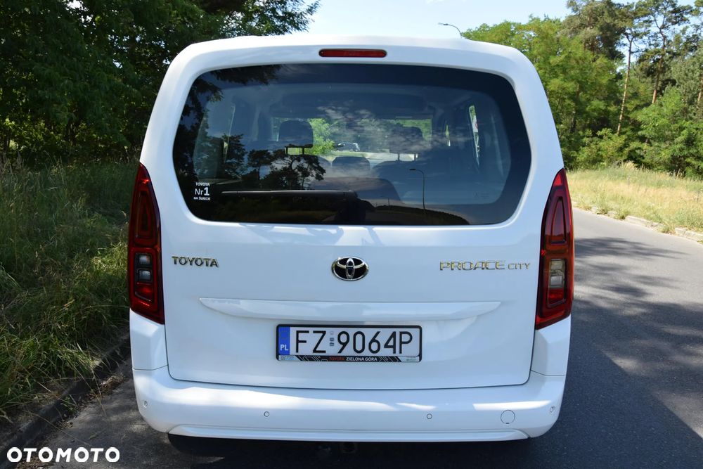Toyota Proace City Verso 1.2 D-4T Business - 32