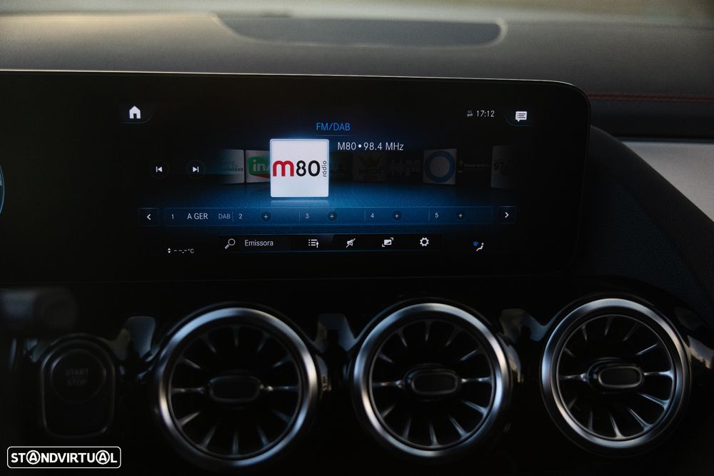 Mercedes-Benz EQA 250 AMG Line - 13