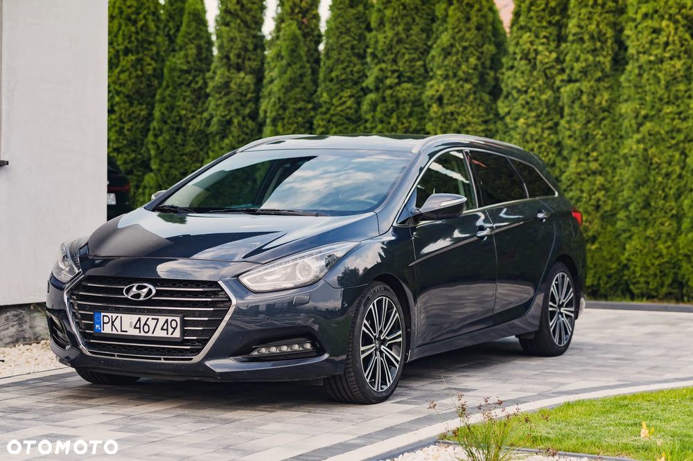 Hyundai i40 1.7 CRDi Premium DCT - 1