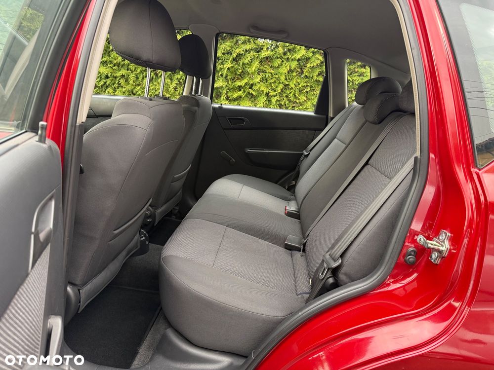 Chevrolet Aveo 1.2 16V LS - 10