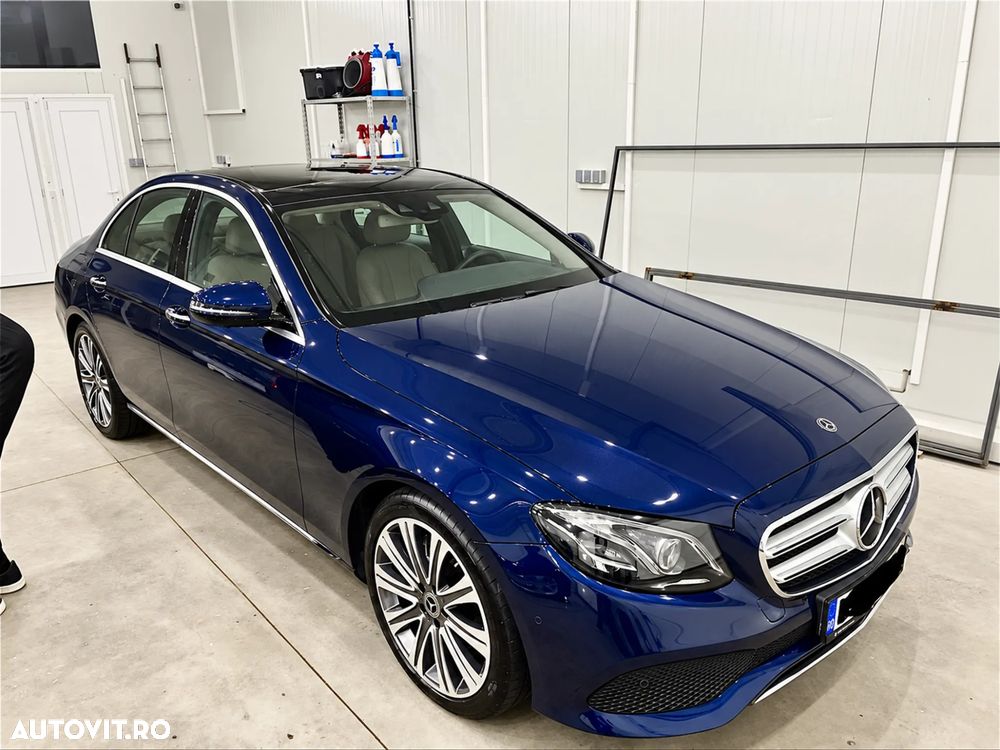 MERCEDES-BENZ Clasa E