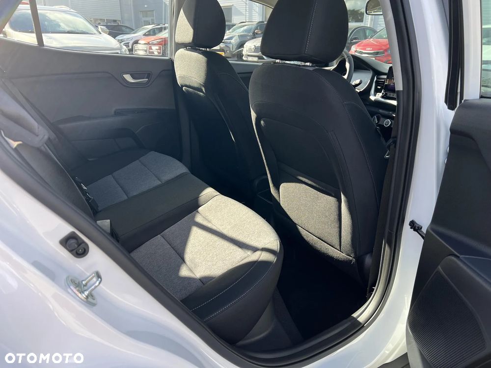 Kia Stonic 1.2 M - 19