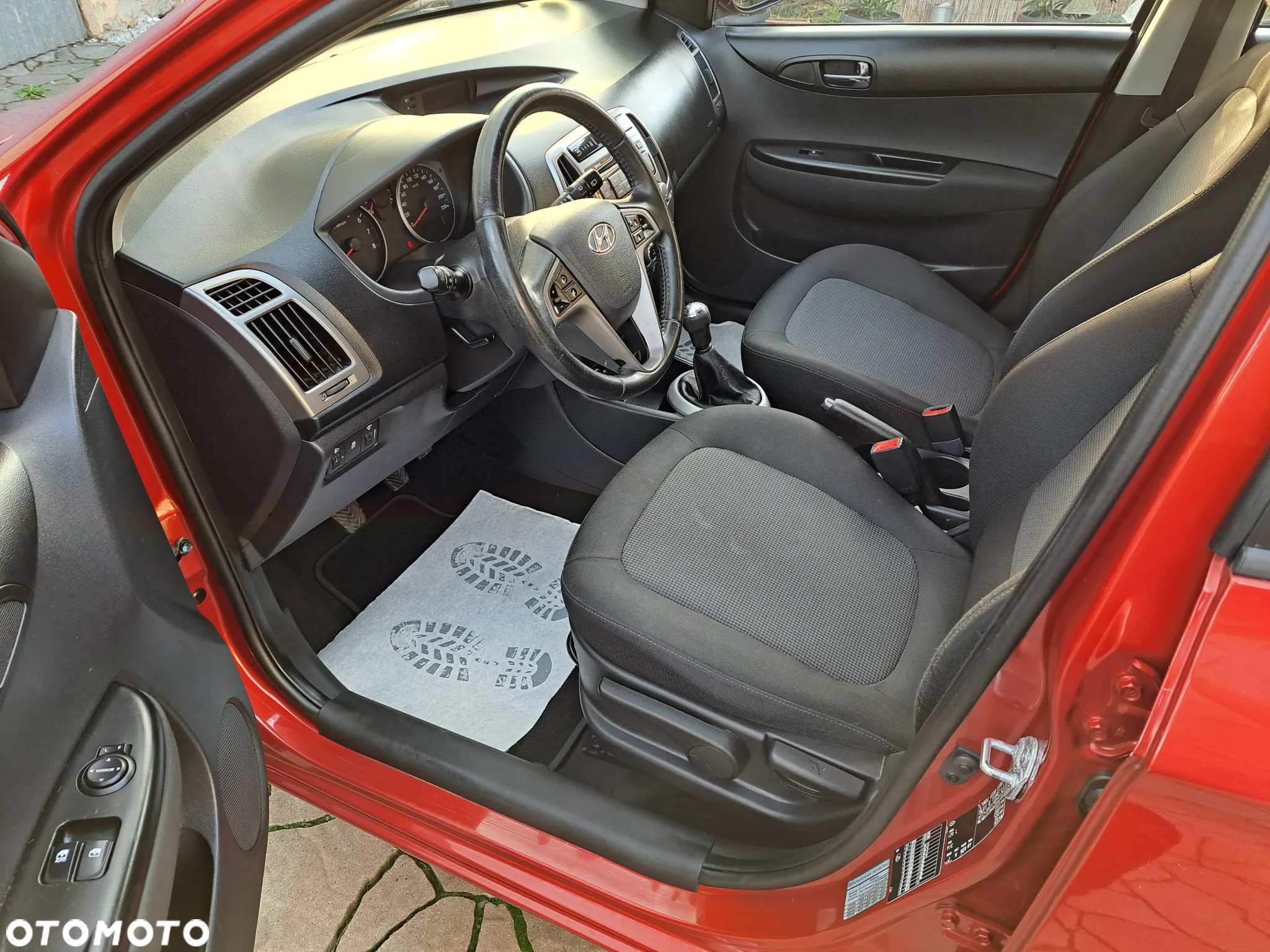 Hyundai i20 - 10