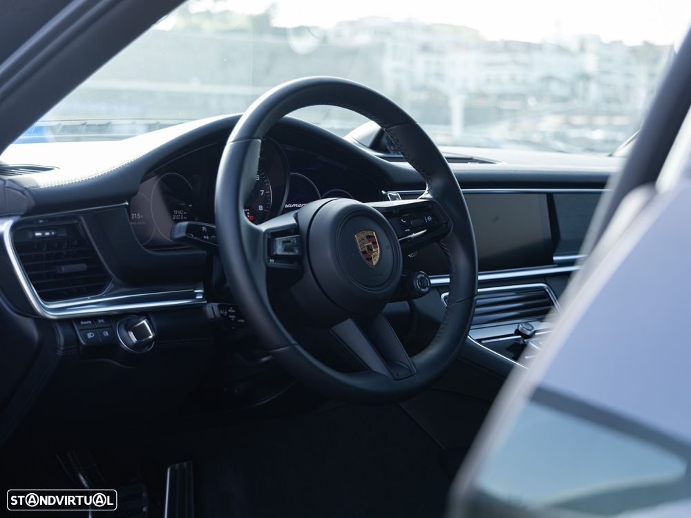 Porsche Panamera 4 E-Hybrid Platinum Edition com PDLS - 15