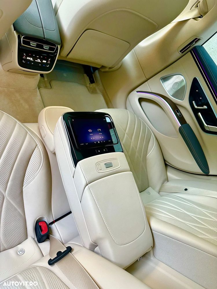 Mercedes-Benz EQS 350+ Electric Art - 16