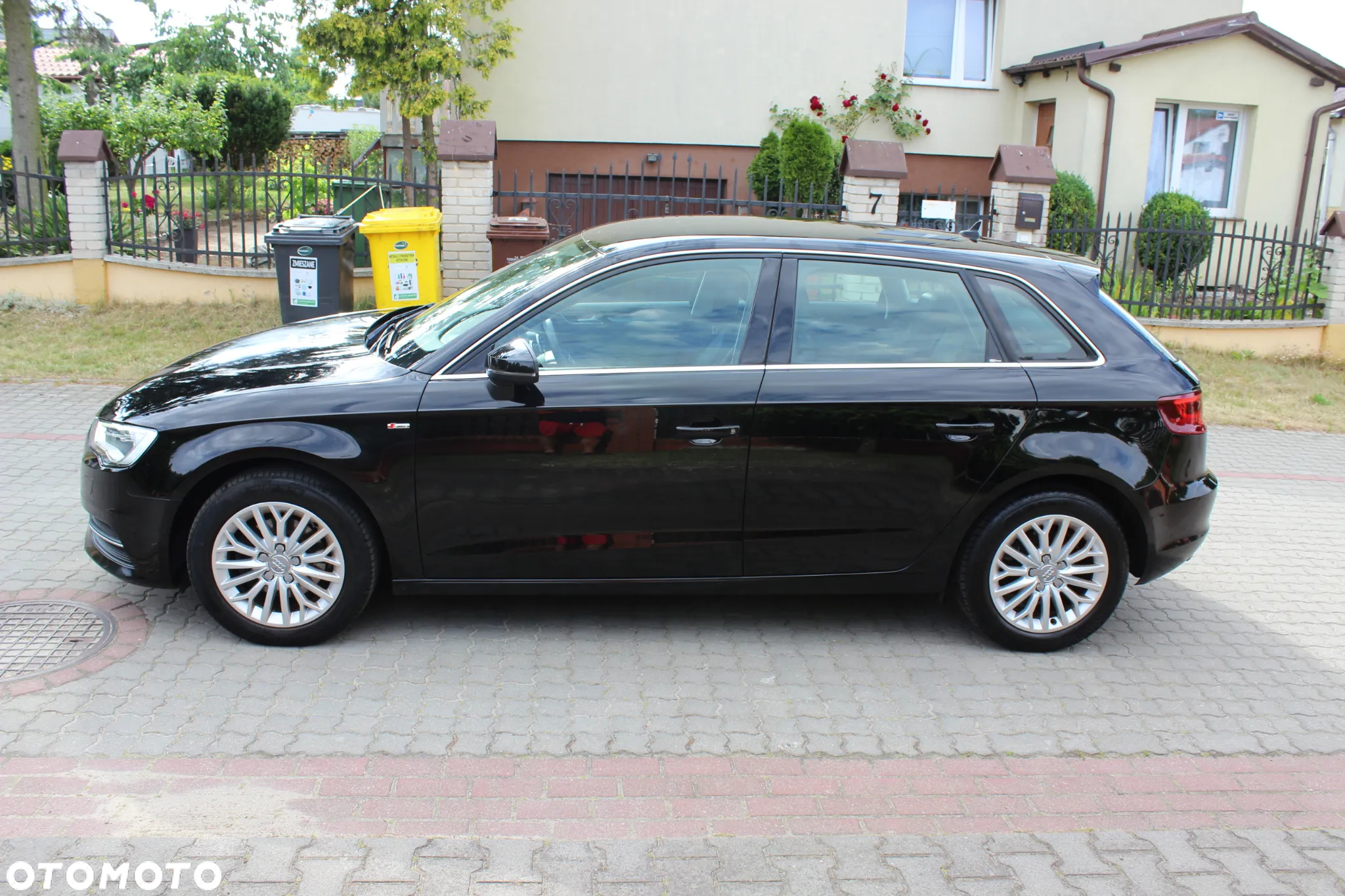Audi A3 2.0 TDI Sportback (clean diesel) S line Sportpaket - 4
