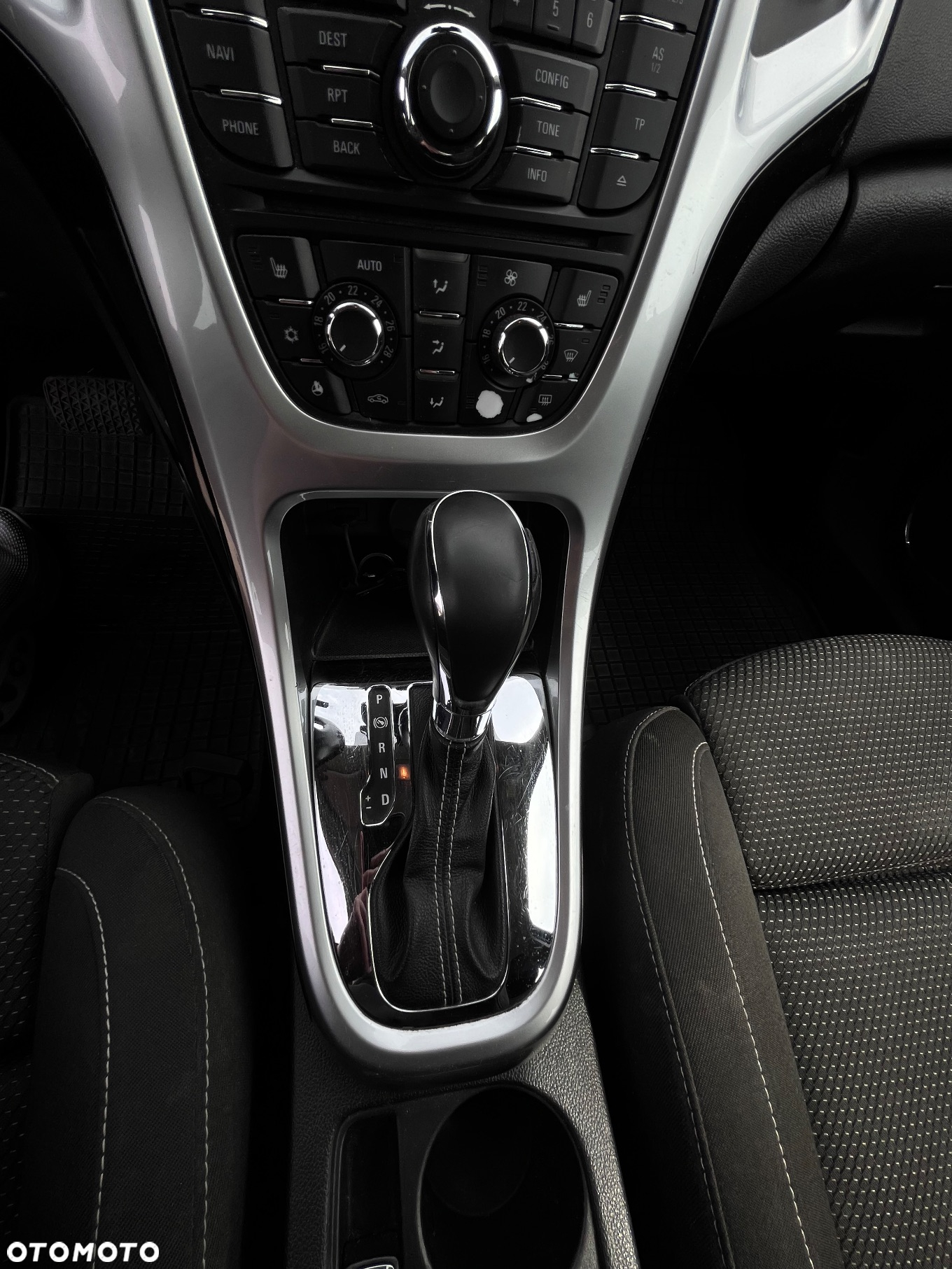 Opel Astra IV 1.6 T Sport - 13