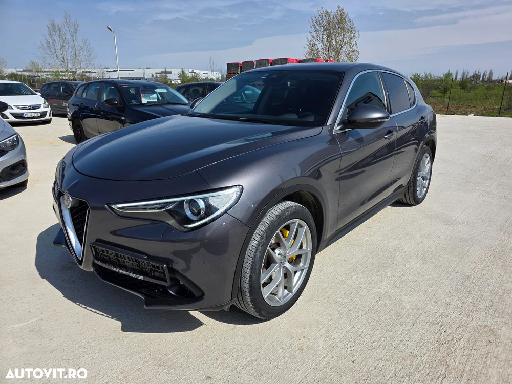 Alfa Romeo Stelvio 2.2 16V AT8 Q4 Veloce - 1