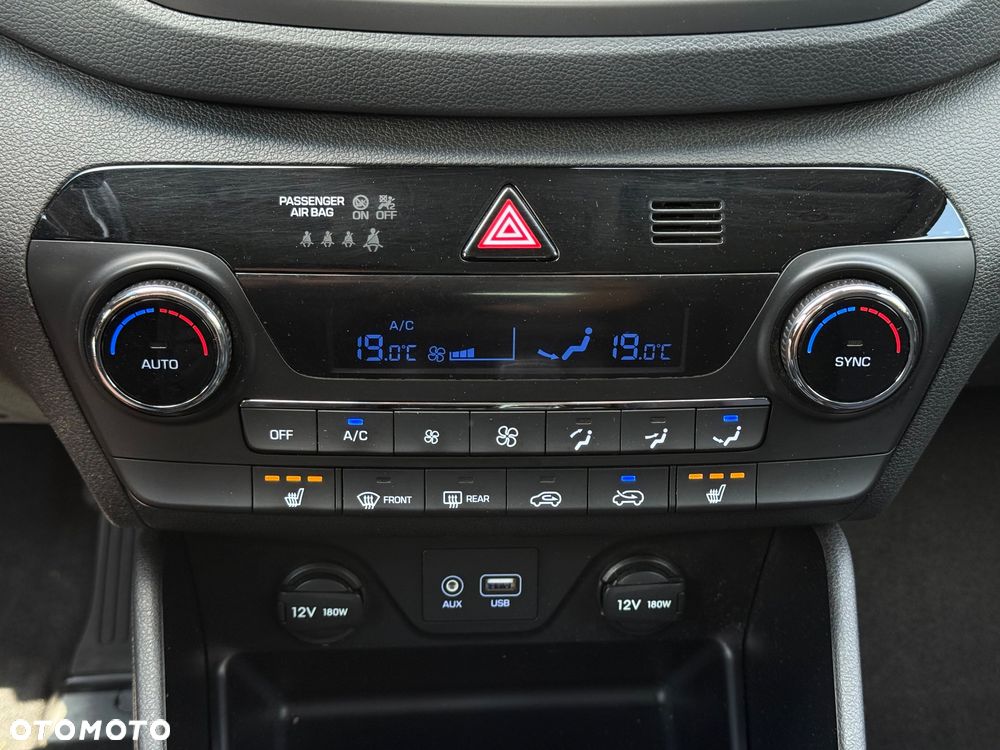 Hyundai Tucson blue 1.6 GDi 2WD Navi - 16