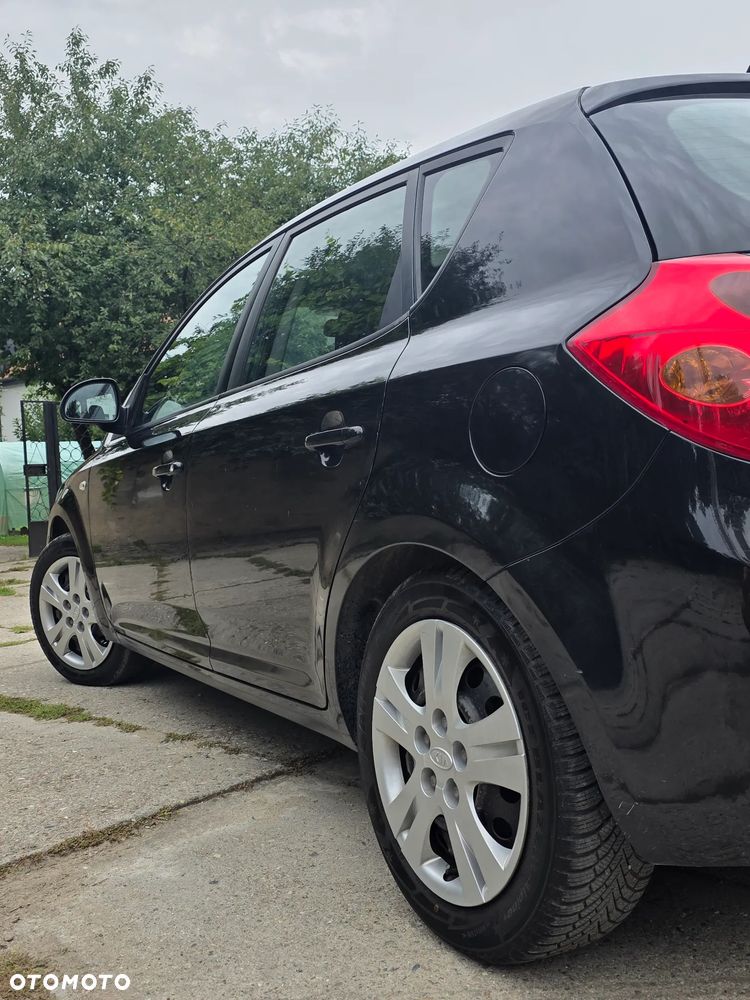 Kia Ceed 1.4 Comfort - 5