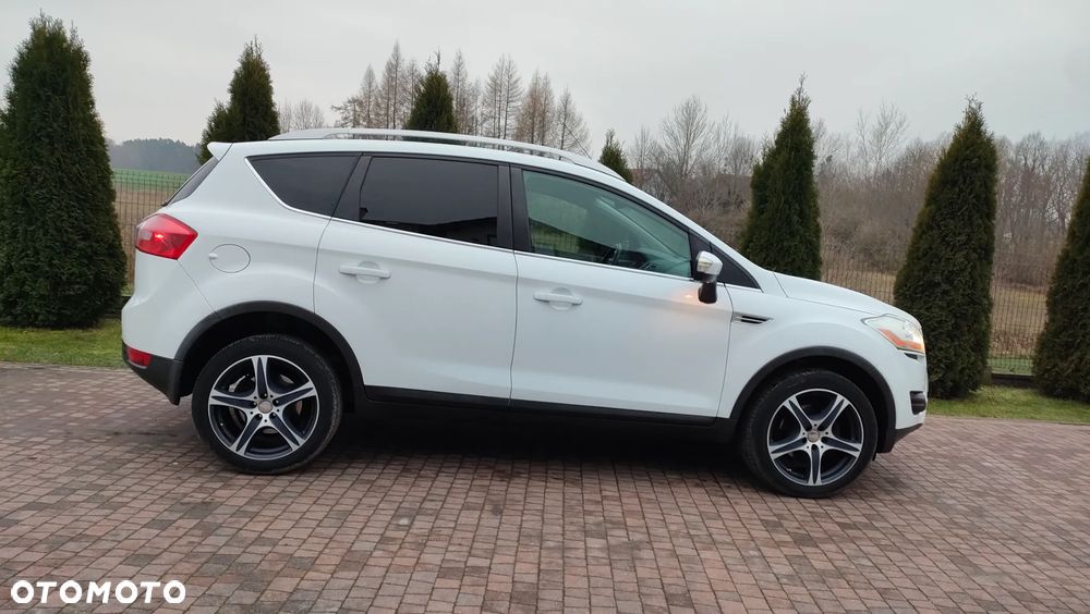 Ford Kuga 2.0 TDCi 2x4 Titanium - 5
