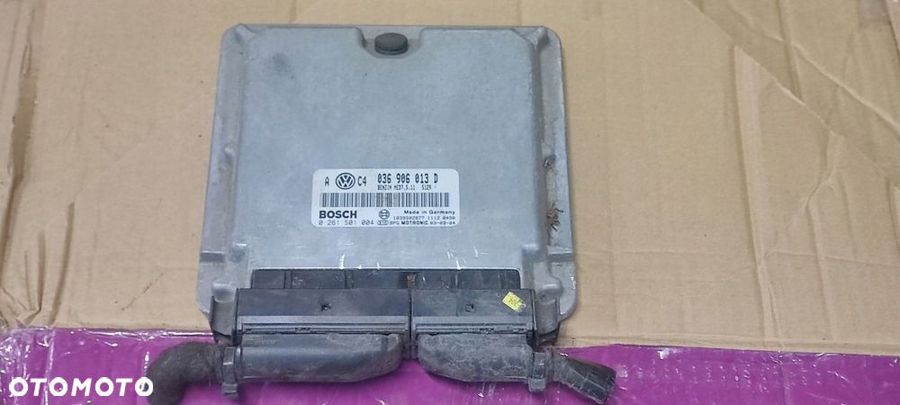 VW GOLF IV 4 BORA STEROWNIK KOMPUTER SILNIKA 036906013D 1.6 FSI - 1