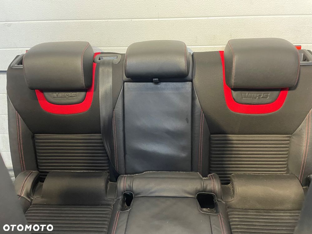Skoda Octavia III VRS kierownica fotele boczki tunel lewarek kombi fotele kanapa wnętrze podłokietnik boczki KOMPLETNE  WNETRZE - 8