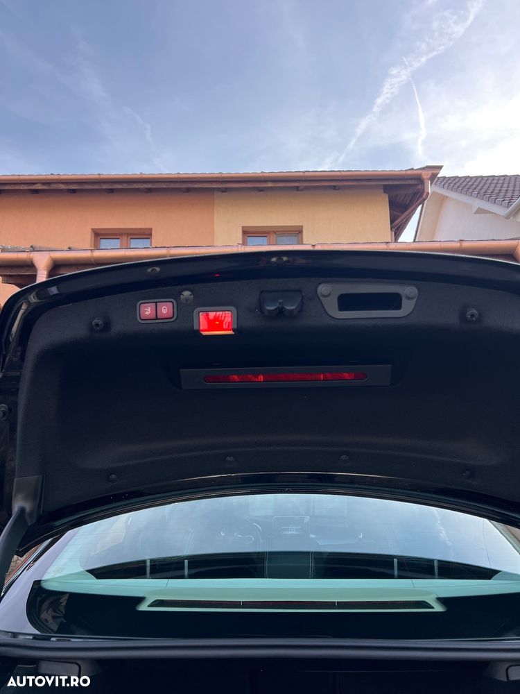 Mercedes-Benz C 220 d 4MATIC Aut. - 4