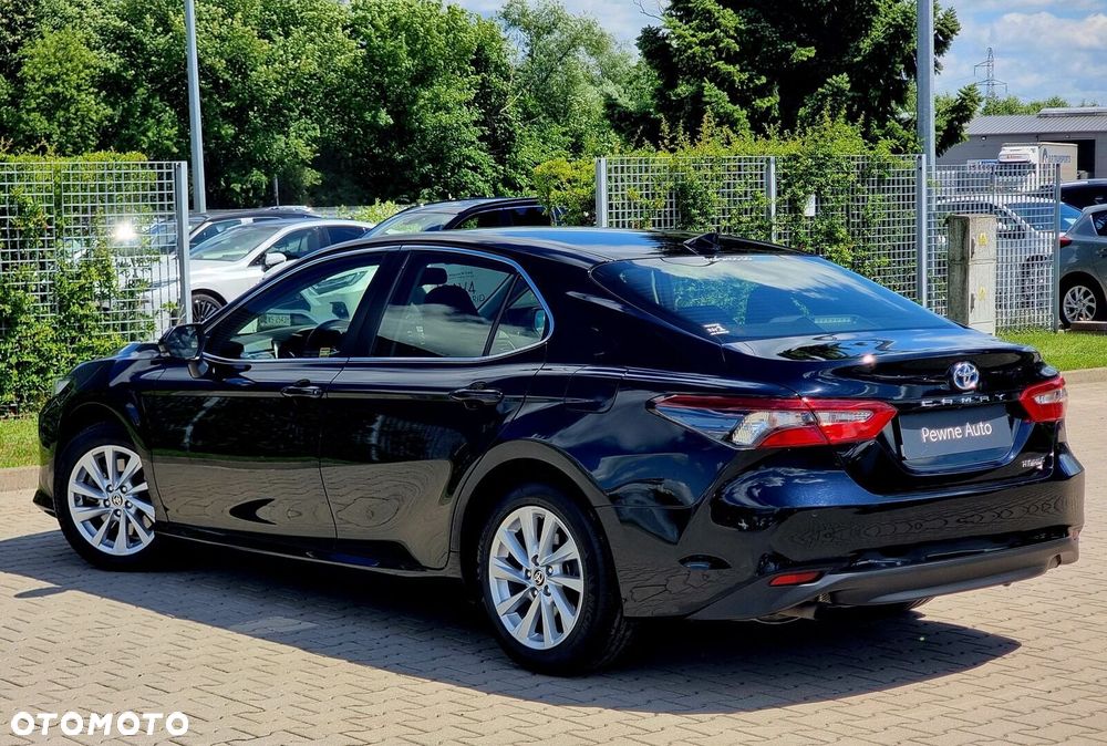 Toyota Camry 2.5 Hybrid Comfort CVT - 6