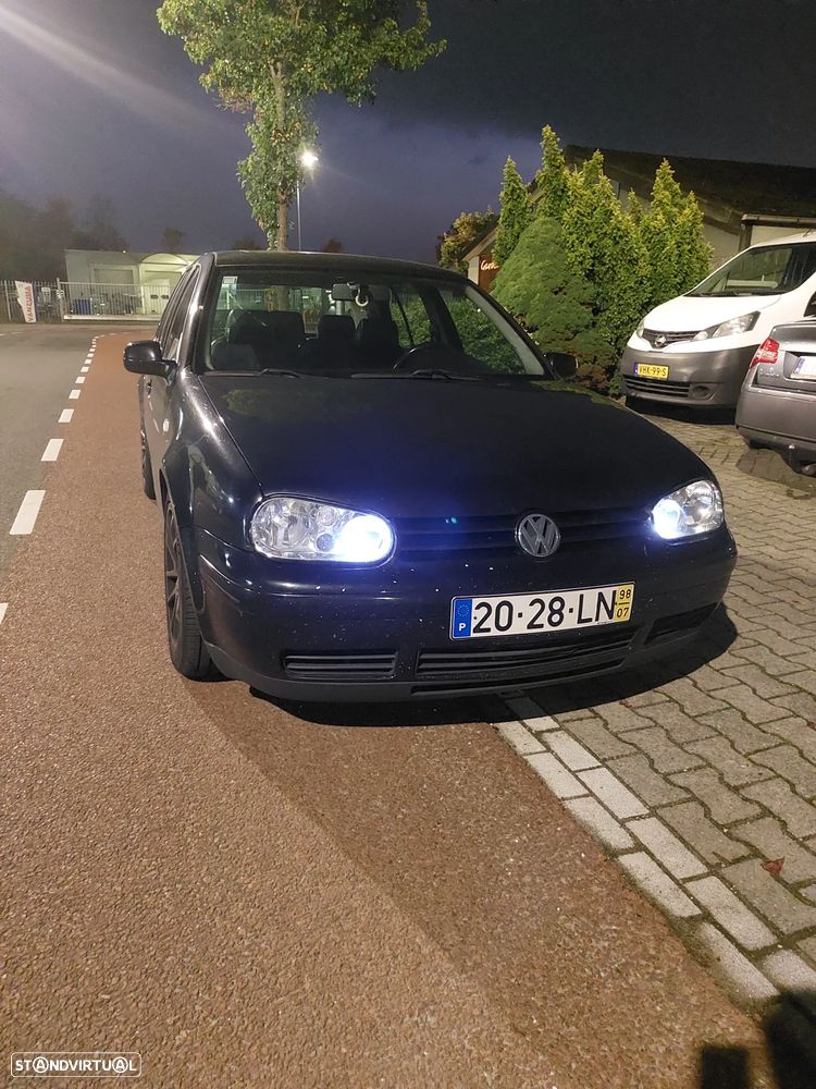 VW Golf 1.9 TDi Highline - 11