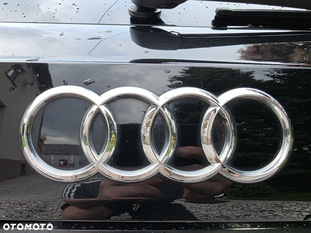 Audi A4 Avant 2.0 TDI DPF clean diesel multitronic S line Sportpaket - 40