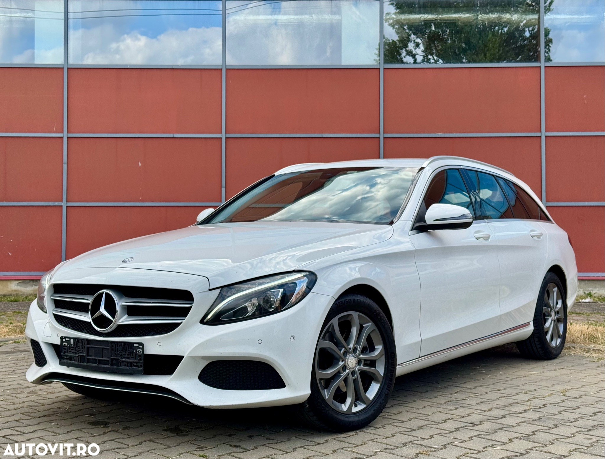 Mercedes-Benz C 220 (BlueTEC) d T 7G-TRONIC Avantgarde - 28