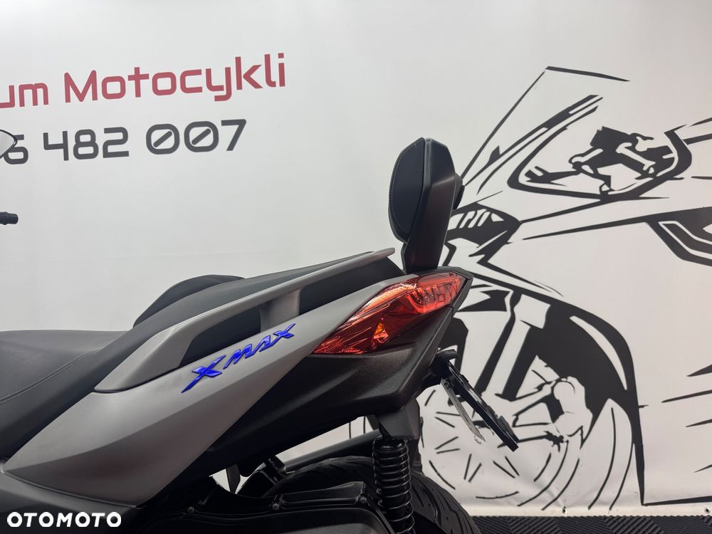 Yamaha X-max - 19