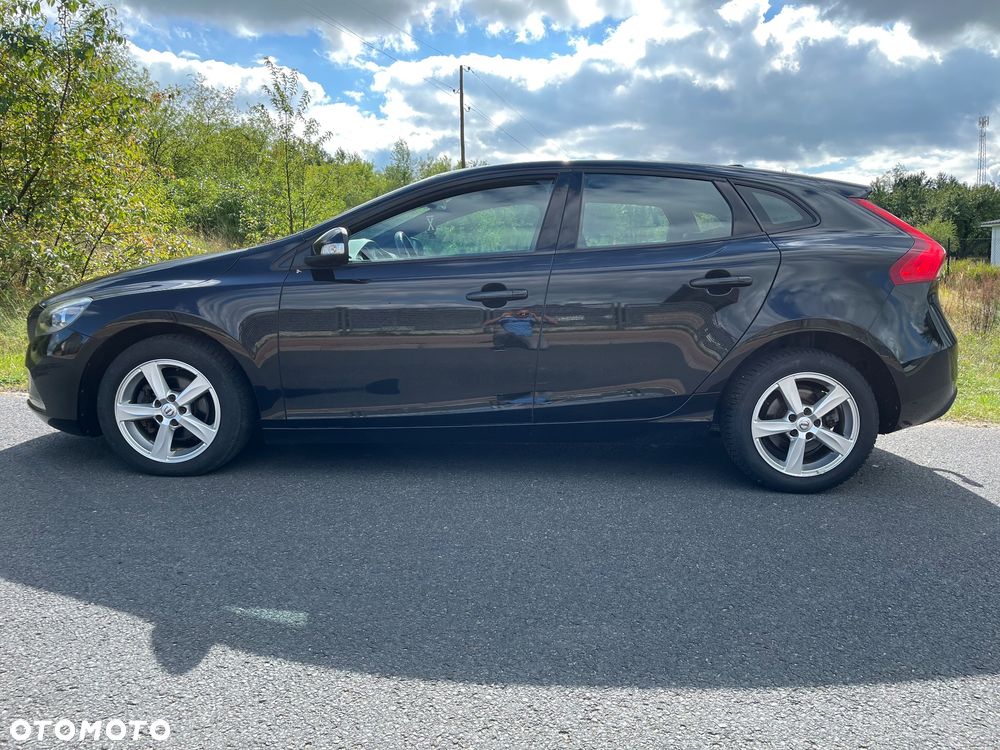 Volvo V40 D2 Kinetic - 2