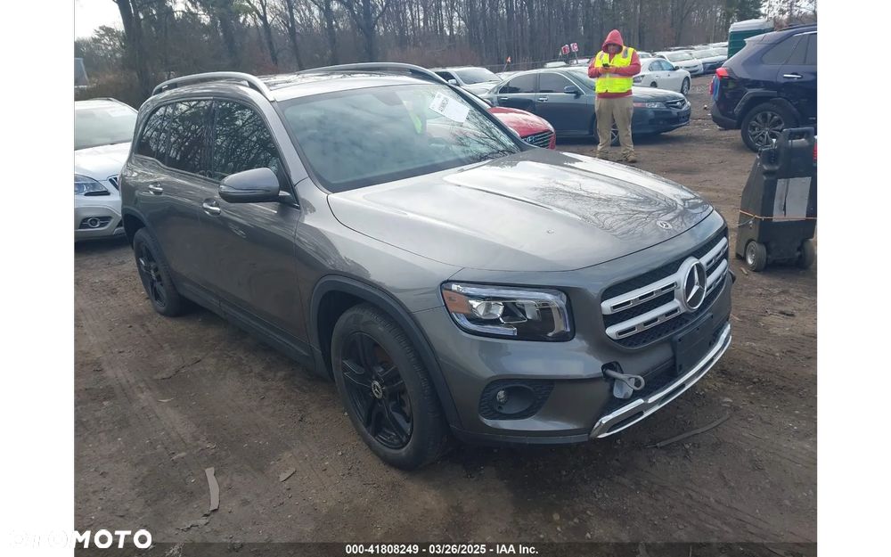 Mercedes-Benz GLB 250 4-Matic 8G-DCT